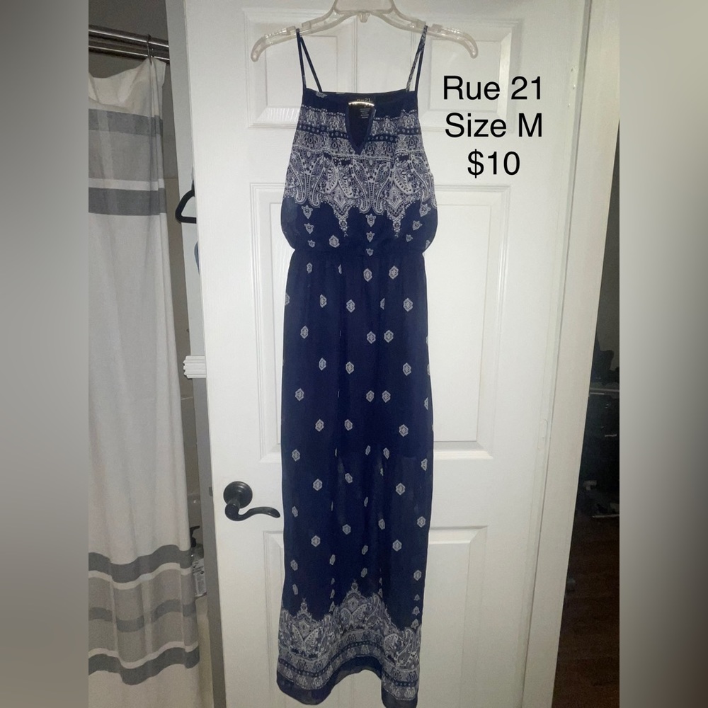 RUE 21 Size M floor length Dress $10
